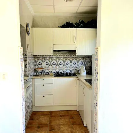 아파트 Holiday Apartments