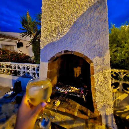 Holiday Apartments Appartamento Torrevieja