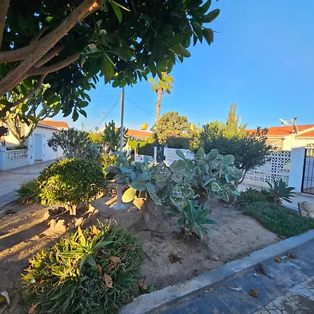 Holiday Apartments تورّيفيِخا