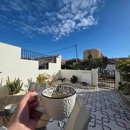 شقة Holiday Apartments *