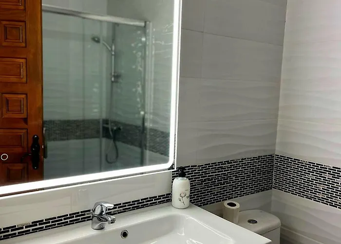 Holiday Apartments شقة